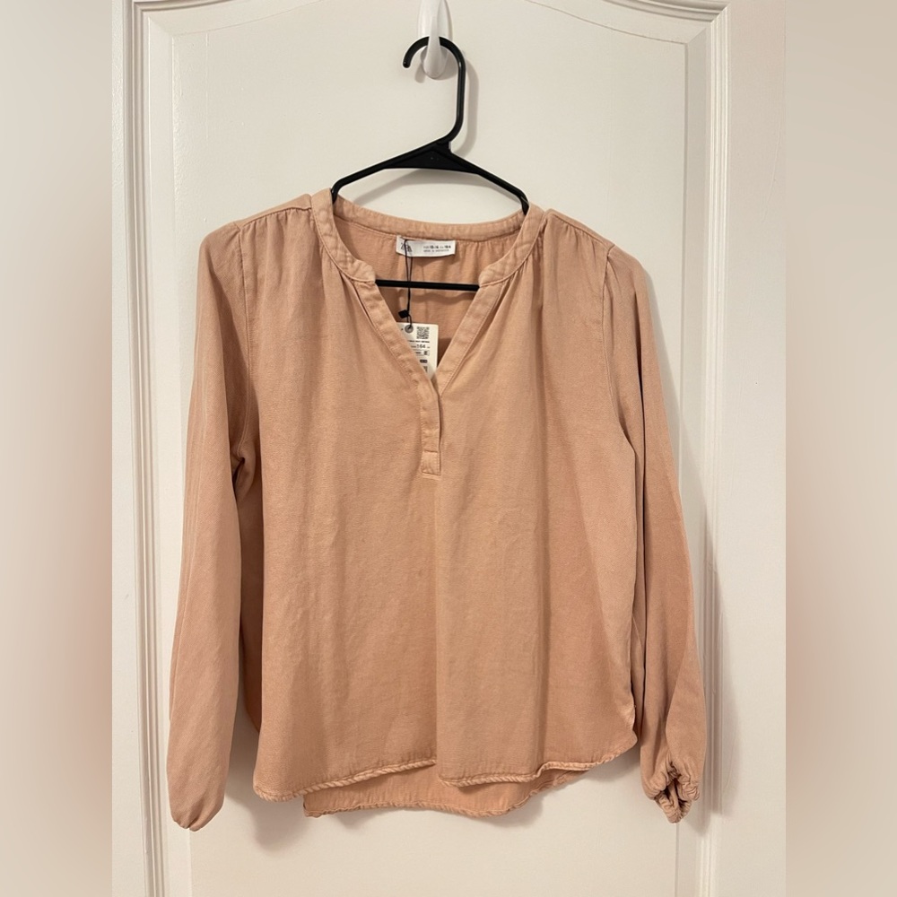 Zara kids size 13-14. Beautiful peach colored top. Brand new. With tags.